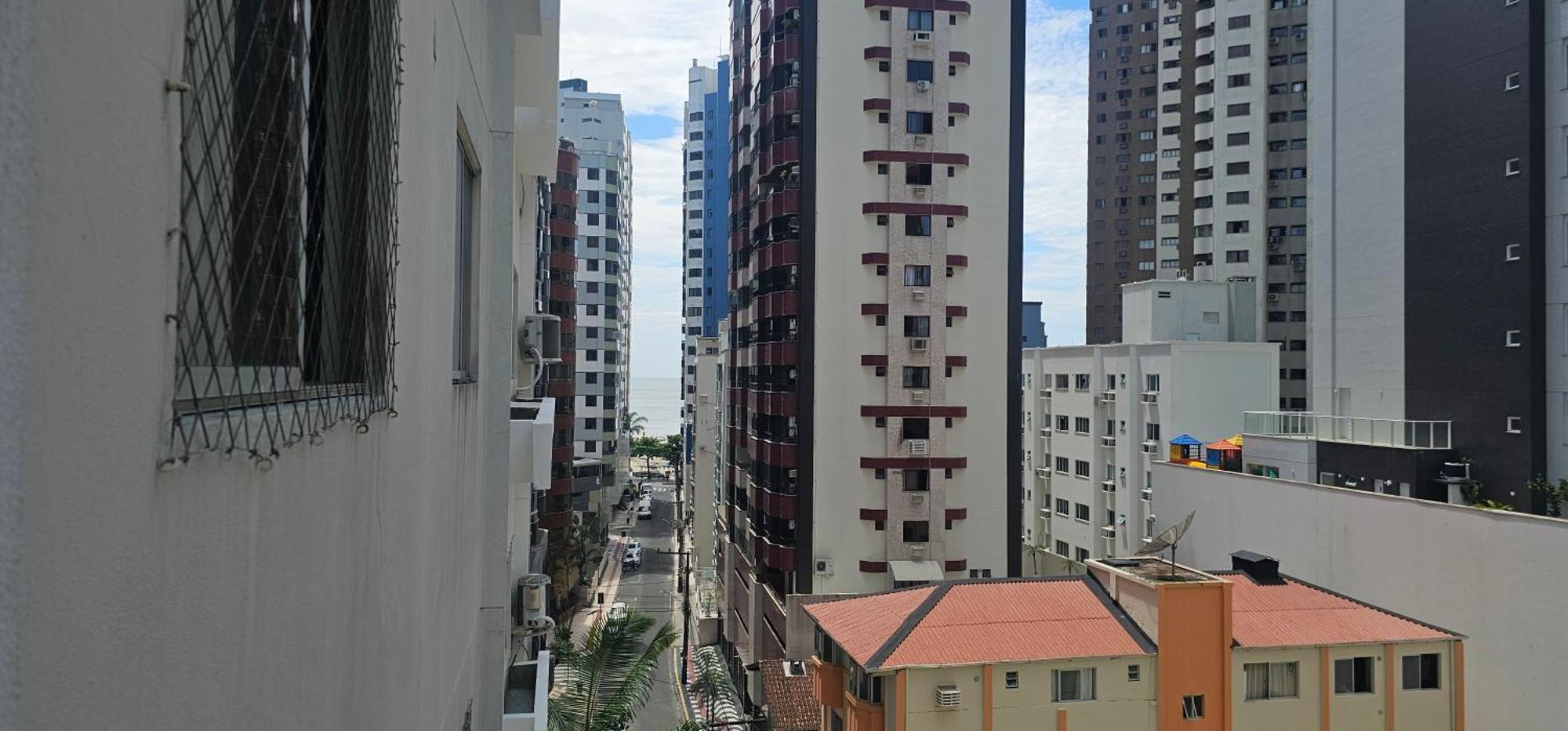 Apto Dos Famosos Na Quadra Mar De Baln Camboriu Balneário Camboriú